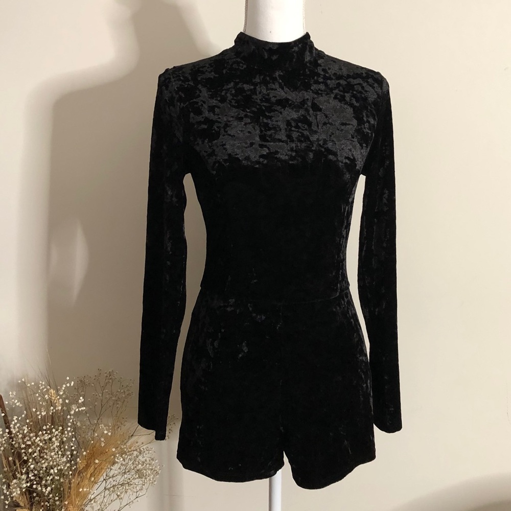 Velvet Romper Long Sleeve